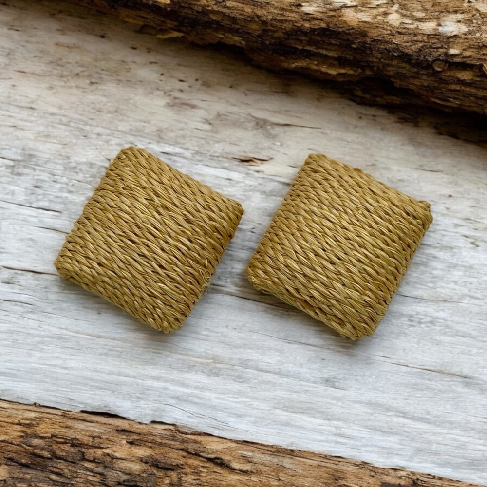 Rustic Jute Square Clip Earrings Statement Boho Vibe Neutral - Picture 2 of 16